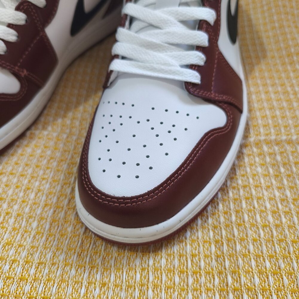 Nike Air Jordan 1 Low Leather Sneakers - Picture 4 of 7